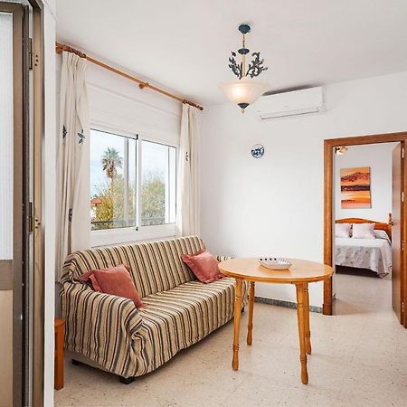 Apartamento Junto A La Playa En El Centro コニル・デ・ラ・フロンテラ エクステリア 写真