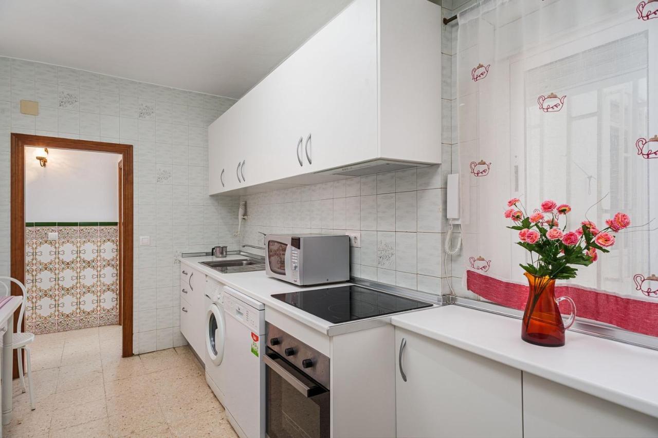 Apartamento Junto A La Playa En El Centro コニル・デ・ラ・フロンテラ エクステリア 写真