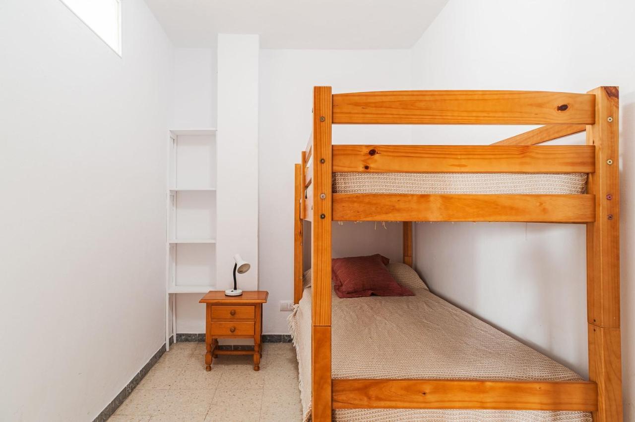 Apartamento Junto A La Playa En El Centro コニル・デ・ラ・フロンテラ エクステリア 写真